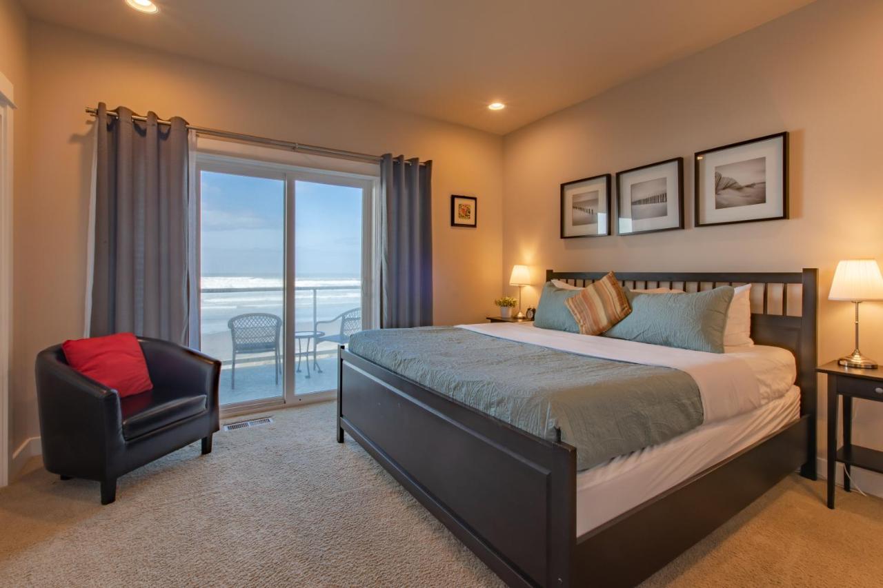 Rockaway Beach Vibes,Waterfront Oceanfront Rockaway Beach House Near Downtown,Wifi, Washer Dryer Екстер'єр фото