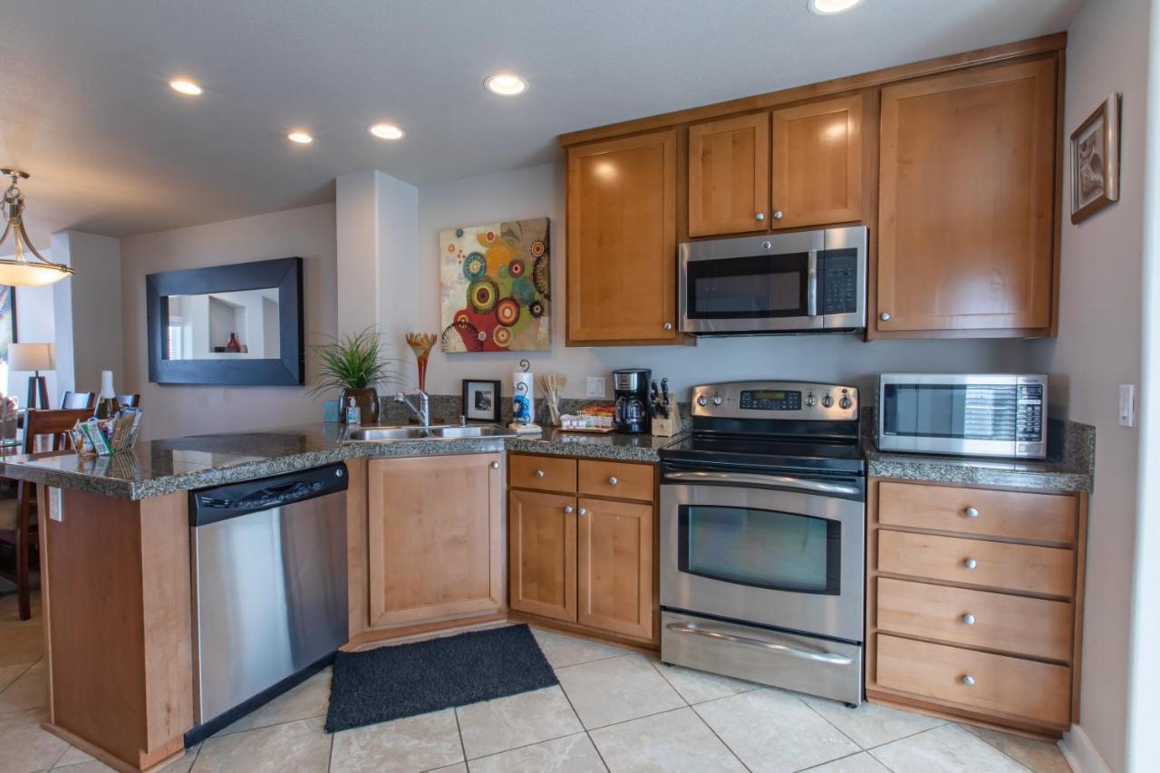 Rockaway Beach Vibes,Waterfront Oceanfront Rockaway Beach House Near Downtown,Wifi, Washer Dryer Екстер'єр фото